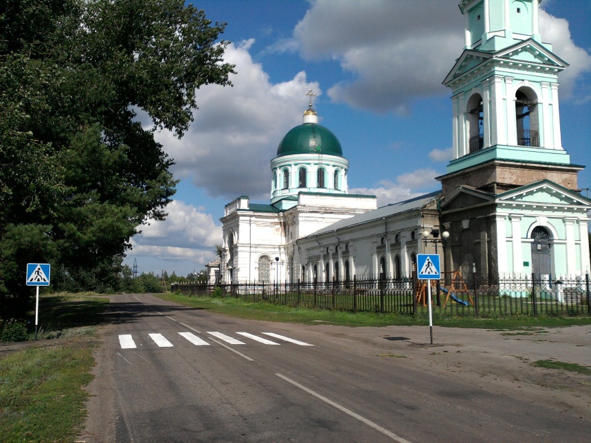 Тишанка воронежская. Храм Троицы верхняя Тишанка. Троицкий храм Тишанка. Тишанка Таловского района Воронежской области храм. Храм в селе Тишанка Воронежской области.