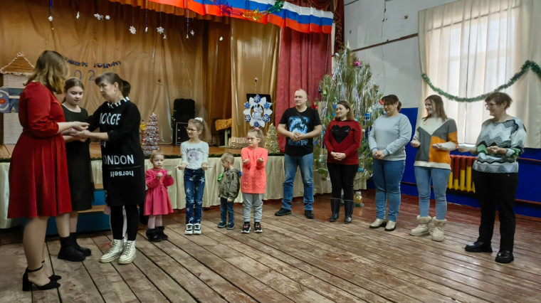 «Рождественские посиделки». «Рождественские посиделки».