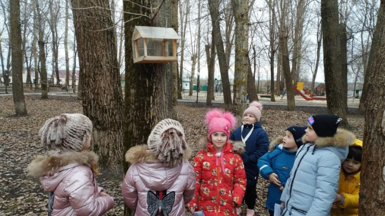 В Старотишанском СДК прошла акция «Накорми пернатых». В Старотишанском СДК прошла акция «Накорми пернатых».
